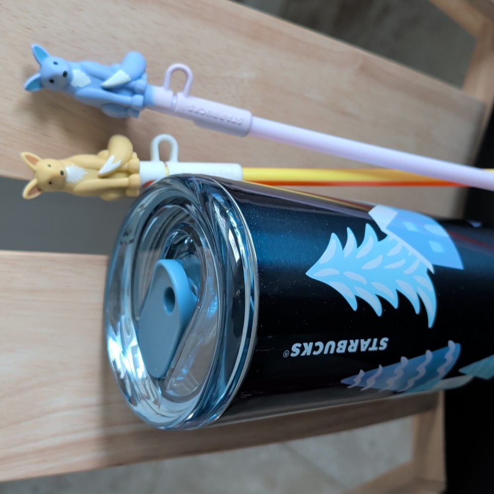 Starbucks 2025 Arctic Fox Stainless 24 oz. Tumbler With Bonus Fox Straw & Topper - Picture 2 of 9